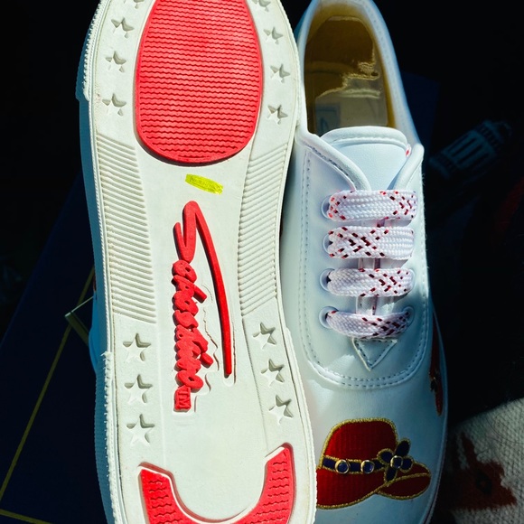 Red Hat Lady Society Sabastino sneakers! 8.5 - Picture 4 of 6